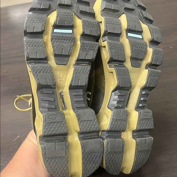 On Running Mustard and Gray Sneakers - Picture 9 of 9